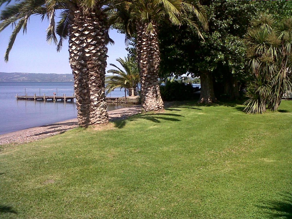 בולסנה Hotel Eden Sul Lago מראה חיצוני תמונה