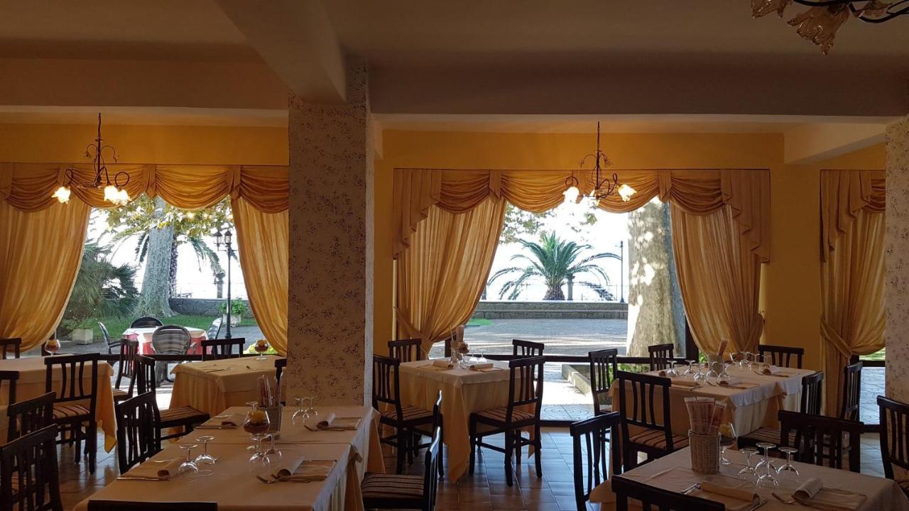 בולסנה Hotel Eden Sul Lago מראה חיצוני תמונה