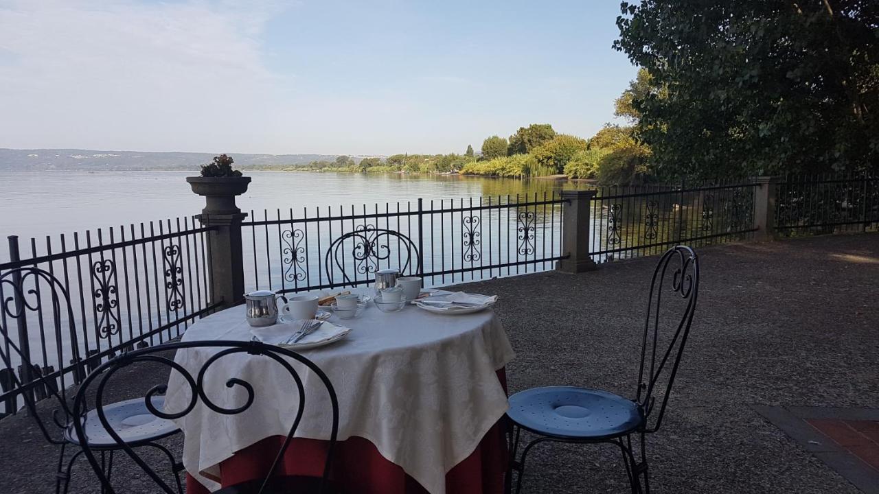 בולסנה Hotel Eden Sul Lago מראה חיצוני תמונה